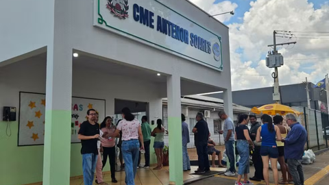 Flagrado Fazendo Boca de Urna Dentro de Colégio Eleitoral, Mesário É Preso em MT