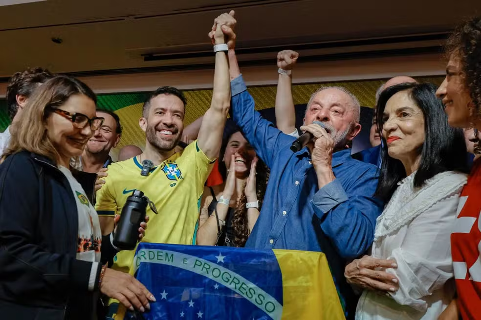 Após Virada Histórica nas Urnas, Lula Precisará Partilhar Poder com a Frente Ampla Frente a Congresso Fortalecido à Direita